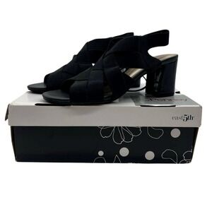 NWT East 5th Needmore Black‎ Size 8M Slip On Block Heel Peep Toe Sandals
